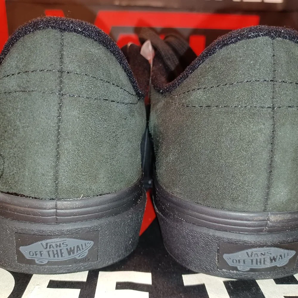 Vans Black/Black Rowley Rapidweld Popcush Men's 6.5 VN0A4DKSBKA
